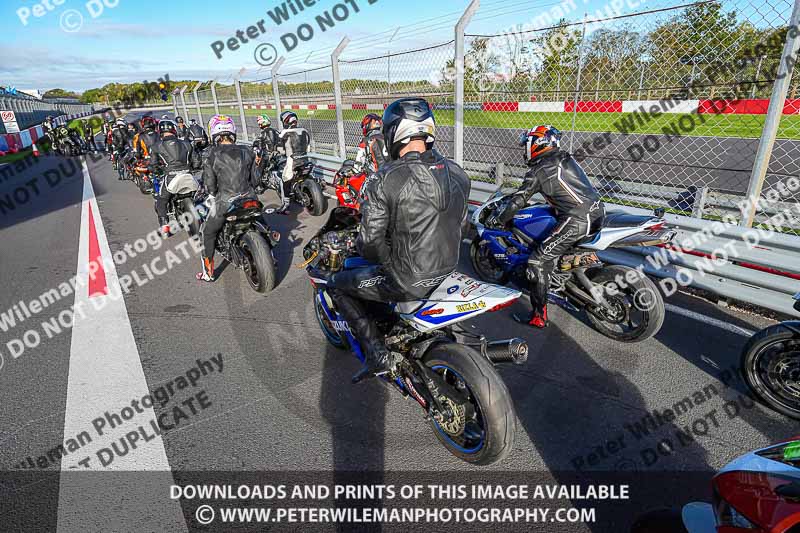 donington no limits trackday;donington park photographs;donington trackday photographs;no limits trackdays;peter wileman photography;trackday digital images;trackday photos
